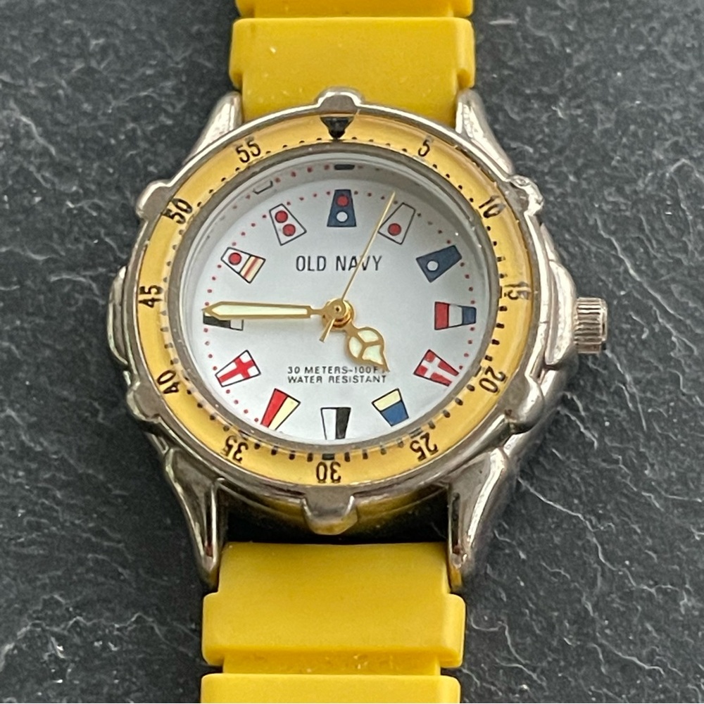 Vintage Old Navy Yellow Nautical Flag Watch